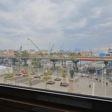 Aquarium View, Design In The Old Port, Ac Γένοβα